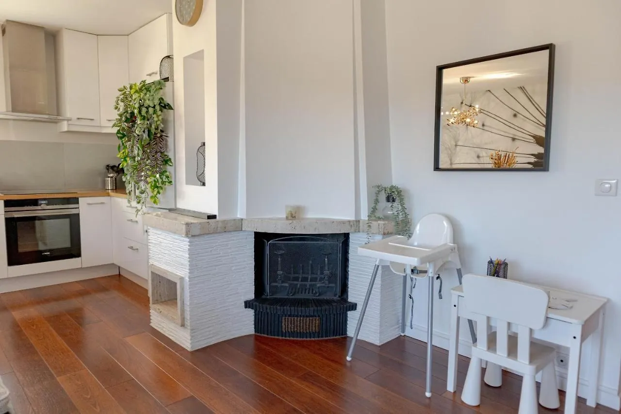 Apartment L'Echappee Du 36 - 4 Chambres Dans Le Triangle D'Or A 100M Du Lac, Parking Gratuit Annecy