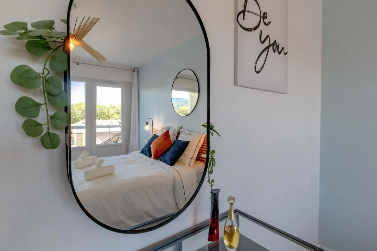 L'Echappee Du 36 - 4 Chambres Dans Le Triangle D'Or A 100M Du Lac, Parking Gratuit Annecy Apartment